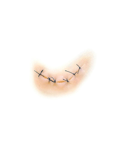 Curve Sutured Wound (Large)